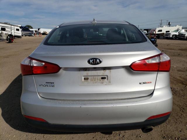 Photo 5 VIN: KNAFX4A89G5529569 - KIA FORTE 