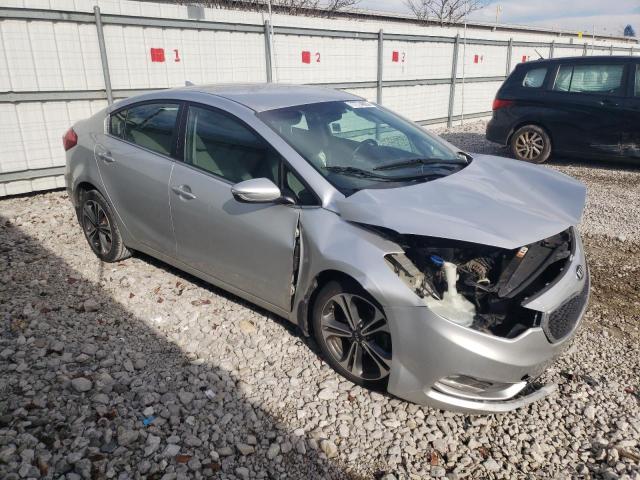 Photo 3 VIN: KNAFX4A8XE5074079 - KIA FORTE 