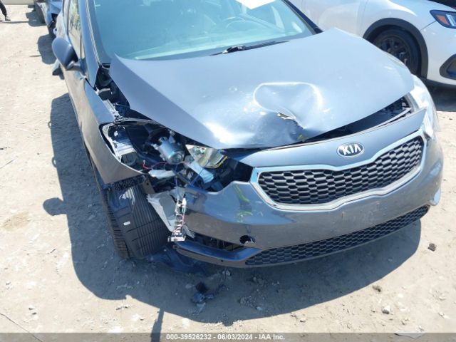 Photo 5 VIN: KNAFX4A8XF5293349 - KIA FORTE 