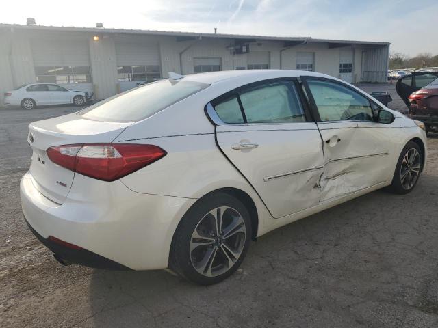 Photo 2 VIN: KNAFX4A8XF5293836 - KIA FORTE EX 