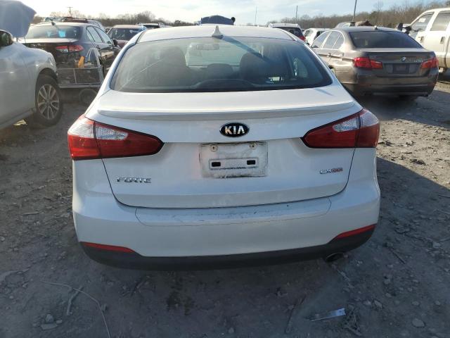 Photo 5 VIN: KNAFX4A8XF5294078 - KIA FORTE EX 