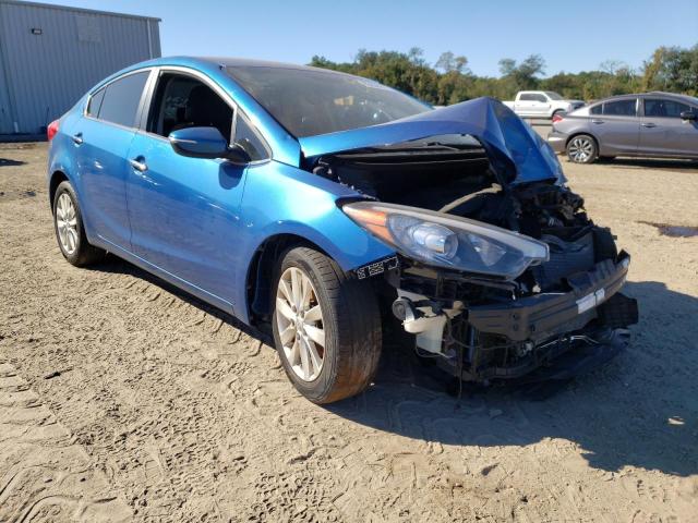 Photo 0 VIN: KNAFX4A8XF5317682 - KIA FORTE EX 