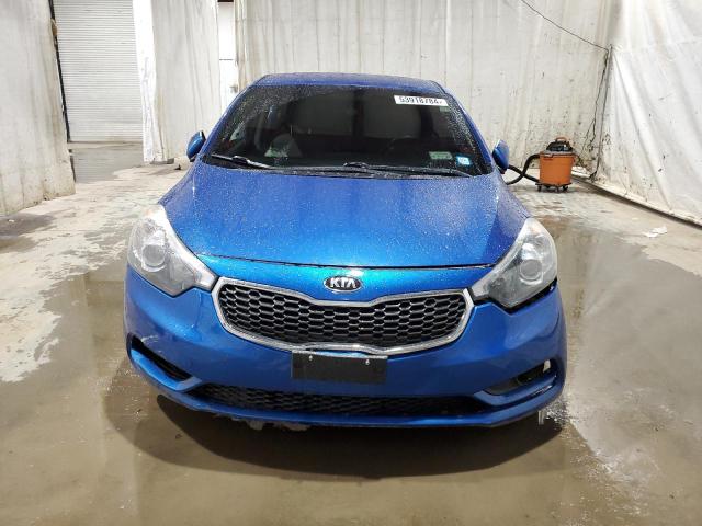 Photo 4 VIN: KNAFX4A8XF5323367 - KIA FORTE 