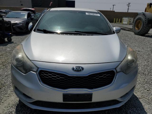 Photo 4 VIN: KNAFX4A8XF5337821 - KIA FORTE 