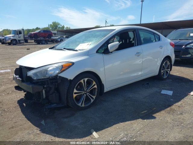 Photo 1 VIN: KNAFX4A8XF5373170 - KIA FORTE 