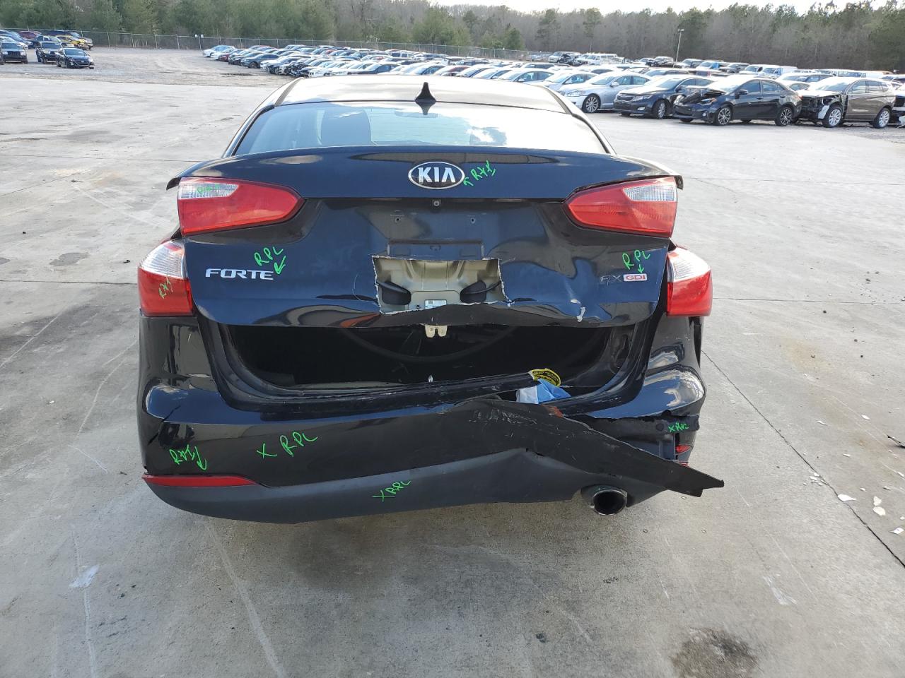 Photo 5 VIN: KNAFX4A8XG5463243 - KIA FORTE 