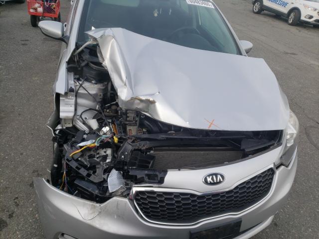 Photo 6 VIN: KNAFX5A80E5168011 - KIA FORTE EX 