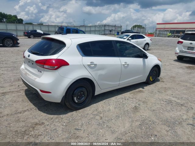 Photo 3 VIN: KNAFX5A80F5265095 - KIA FORTE 