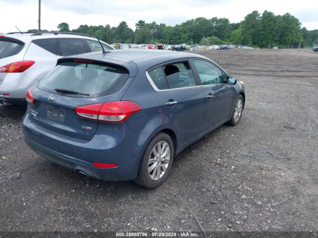 Photo 3 VIN: KNAFX5A80F5319432 - KIA FORTE 