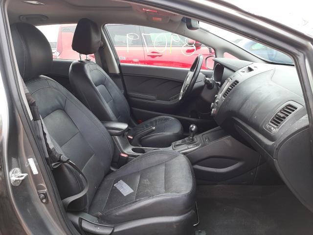 Photo 4 VIN: KNAFX5A80G5526937 - KIA FORTE EX 