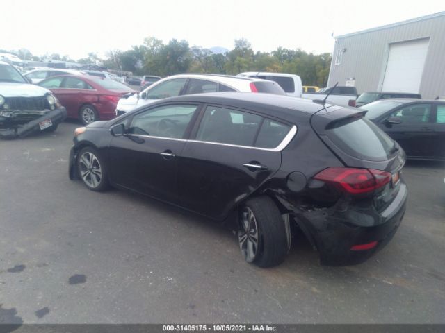 Photo 2 VIN: KNAFX5A80G5628853 - KIA FORTE 5-DOOR 