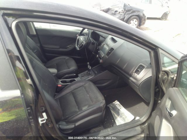 Photo 4 VIN: KNAFX5A80G5628853 - KIA FORTE 5-DOOR 