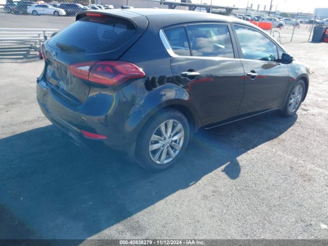 Photo 3 VIN: KNAFX5A81F5358093 - KIA FORTE 