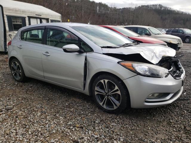 Photo 3 VIN: KNAFX5A81G5496489 - KIA FORTE 