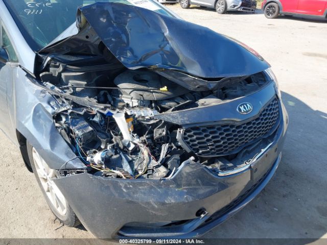 Photo 5 VIN: KNAFX5A82F5350679 - KIA FORTE 