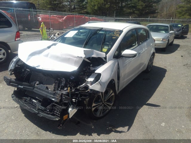 Photo 1 VIN: KNAFX5A82G5627834 - KIA FORTE 5-DOOR 