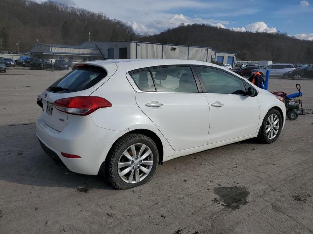 Photo 2 VIN: KNAFX5A83F5310322 - KIA FORTE 