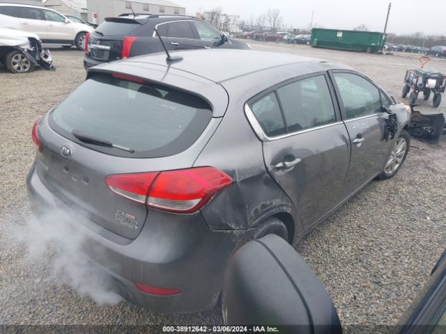 Photo 3 VIN: KNAFX5A83F5374117 - KIA FORTE 