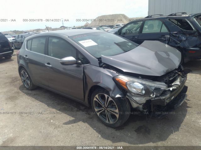 Photo 5 VIN: KNAFX5A83G5529010 - KIA FORTE 5-DOOR 