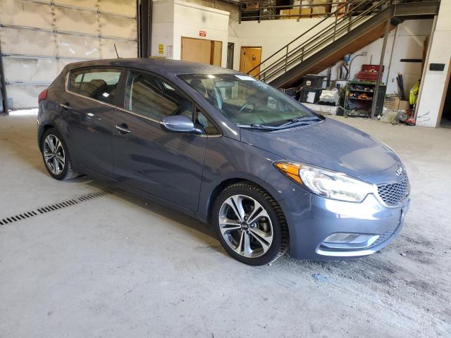 Photo 3 VIN: KNAFX5A83G5598487 - KIA FORTE 