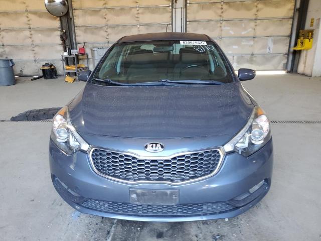 Photo 4 VIN: KNAFX5A83G5598487 - KIA FORTE 