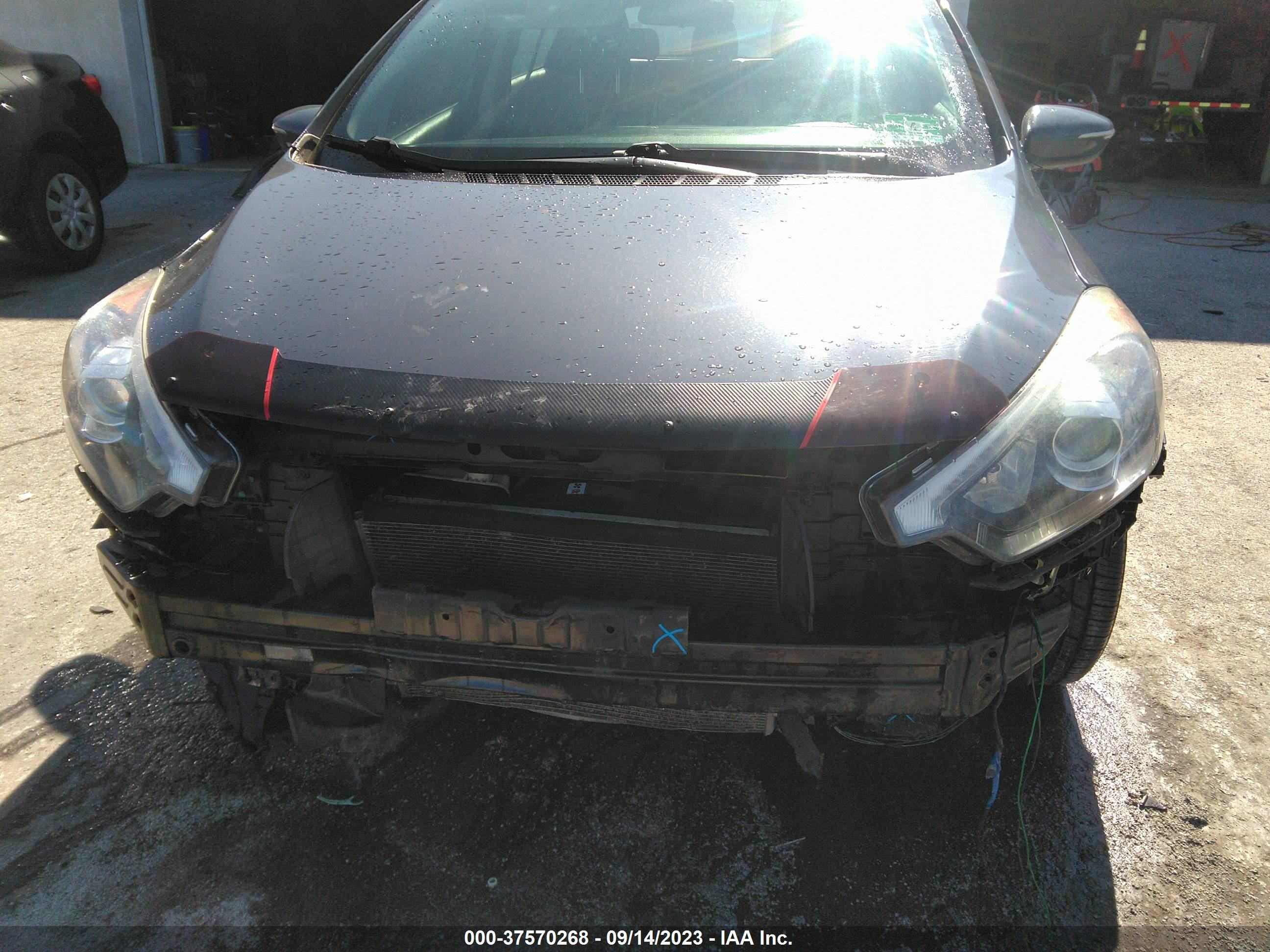 Photo 5 VIN: KNAFX5A83G5627745 - KIA FORTE 