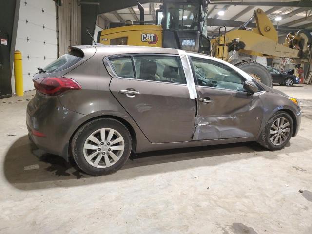 Photo 2 VIN: KNAFX5A84F5358248 - KIA FORTE 