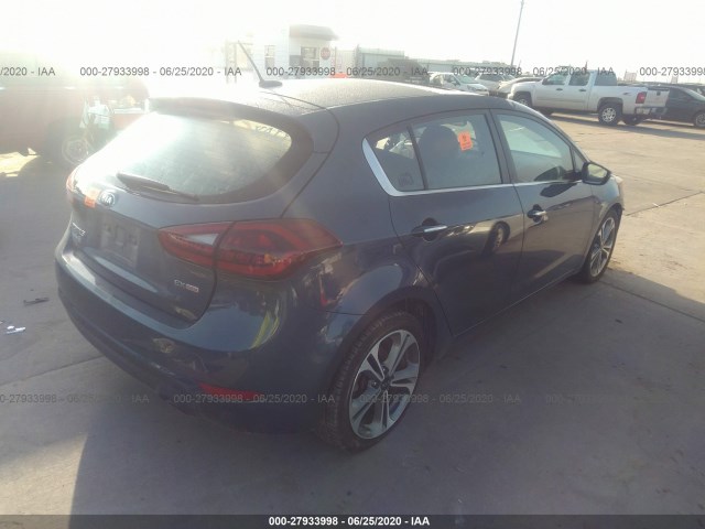 Photo 3 VIN: KNAFX5A84G5585862 - KIA FORTE 5-DOOR 