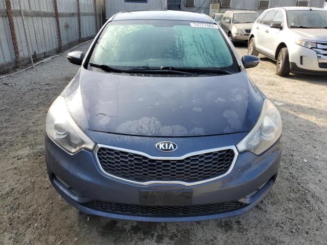 Photo 4 VIN: KNAFX5A84G5617984 - KIA FORTE EX 