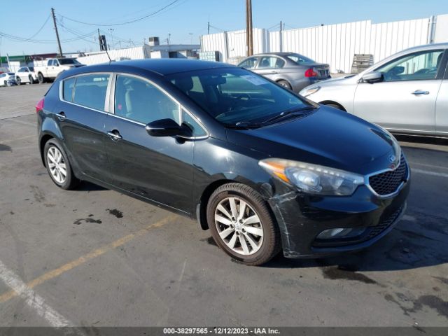 Photo 0 VIN: KNAFX5A85E5232611 - KIA FORTE 