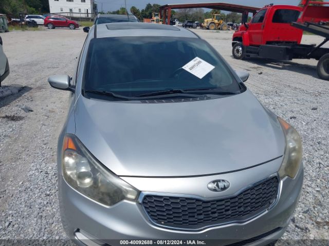 Photo 5 VIN: KNAFX5A85F5269708 - KIA FORTE 