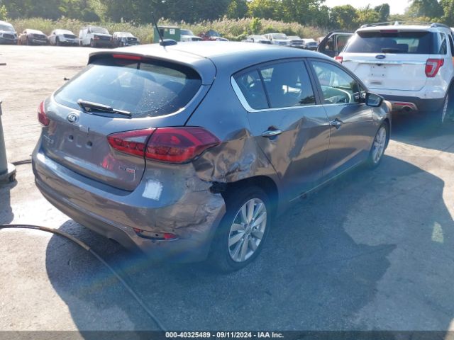 Photo 3 VIN: KNAFX5A85F5349767 - KIA FORTE 