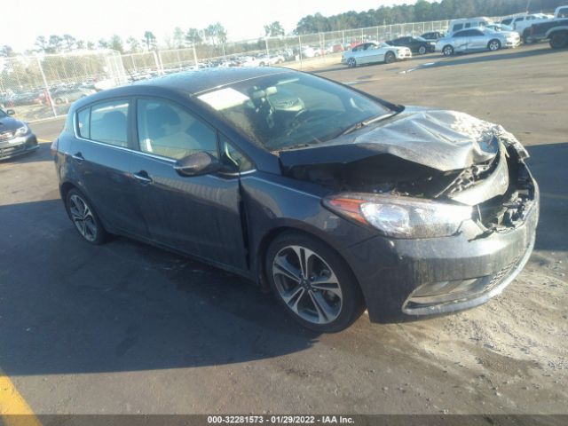 Photo 0 VIN: KNAFX5A85G5547623 - KIA FORTE 5-DOOR 