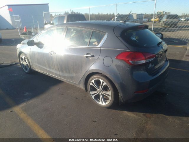 Photo 2 VIN: KNAFX5A85G5547623 - KIA FORTE 5-DOOR 