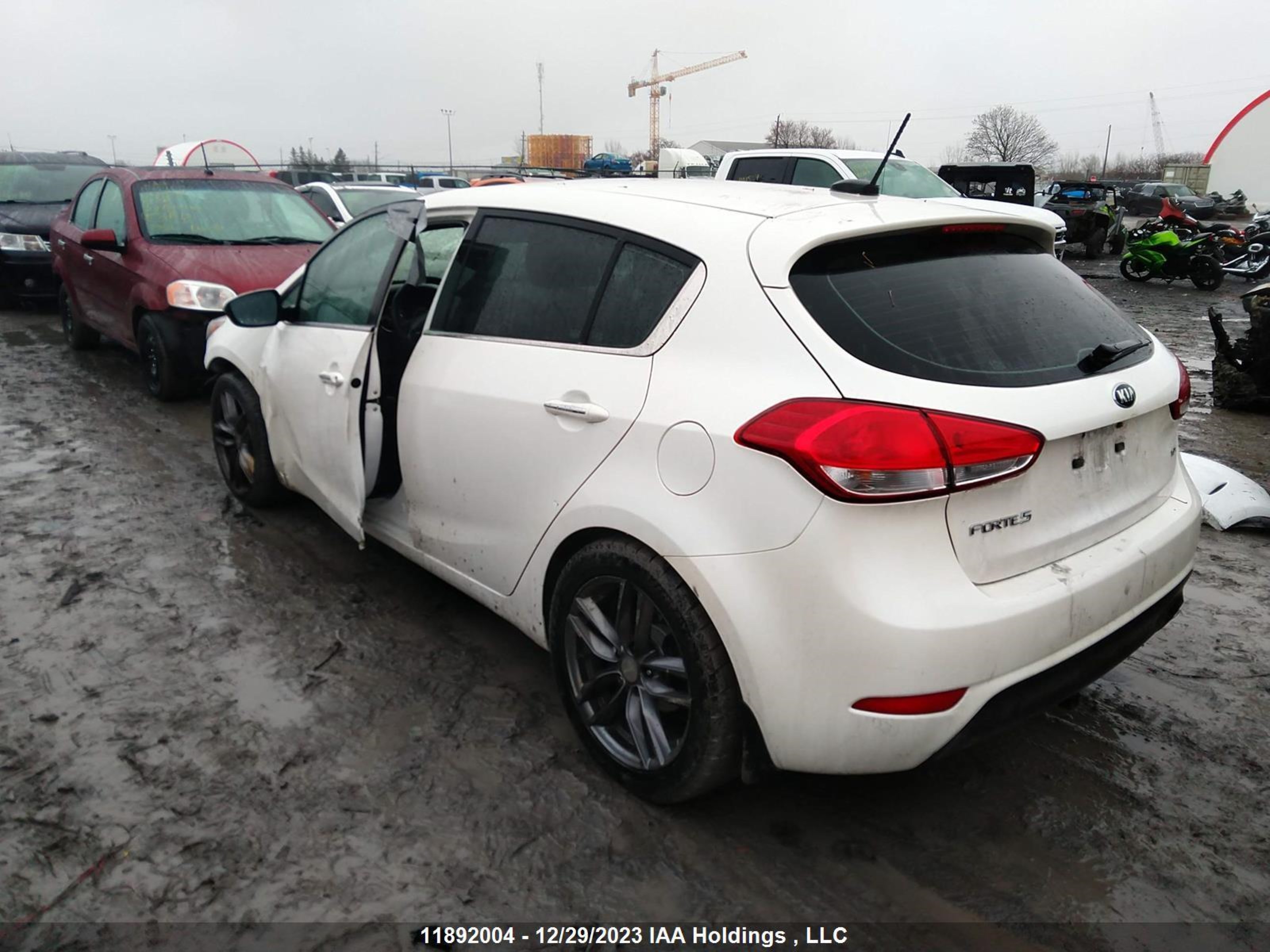 Photo 2 VIN: KNAFX5A85H5722910 - KIA FORTE 