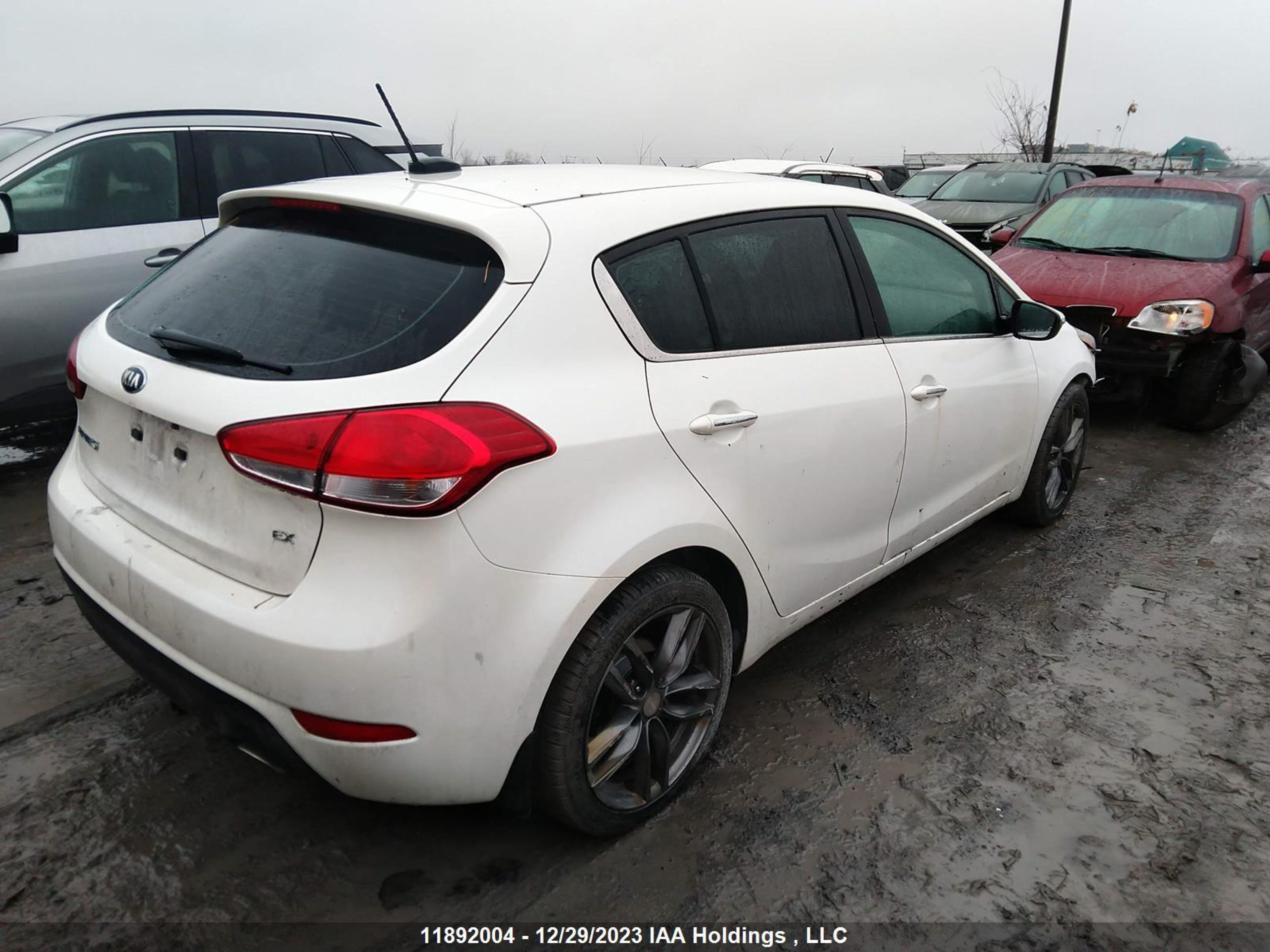 Photo 3 VIN: KNAFX5A85H5722910 - KIA FORTE 