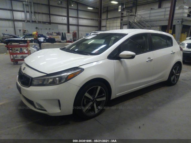 Photo 1 VIN: KNAFX5A85J5747697 - KIA FORTE5 