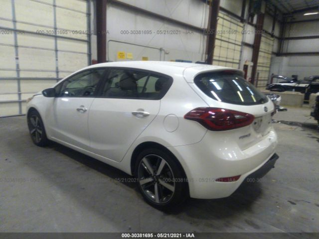 Photo 2 VIN: KNAFX5A85J5747697 - KIA FORTE5 