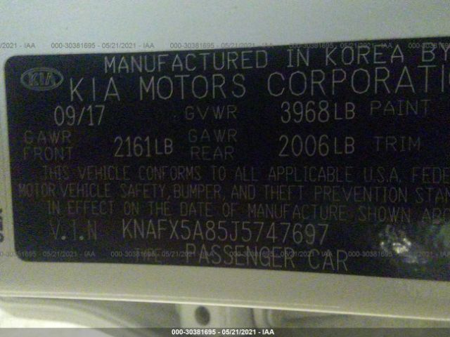 Photo 8 VIN: KNAFX5A85J5747697 - KIA FORTE5 