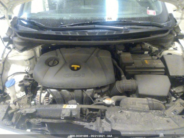 Photo 9 VIN: KNAFX5A85J5747697 - KIA FORTE5 