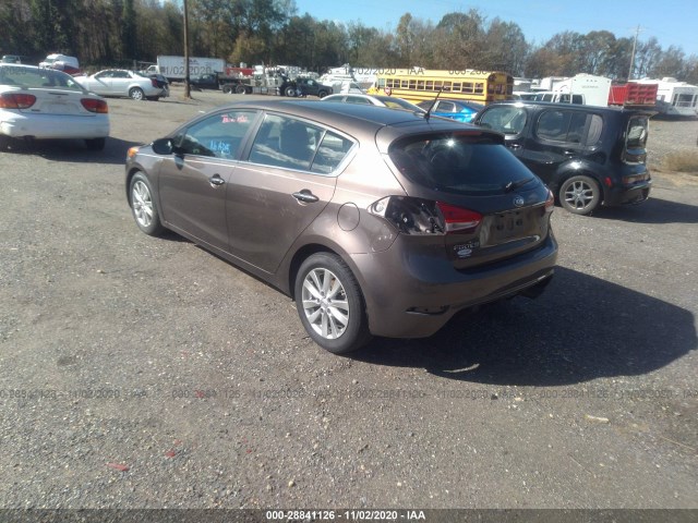 Photo 2 VIN: KNAFX5A86F5292821 - KIA FORTE 5-DOOR 