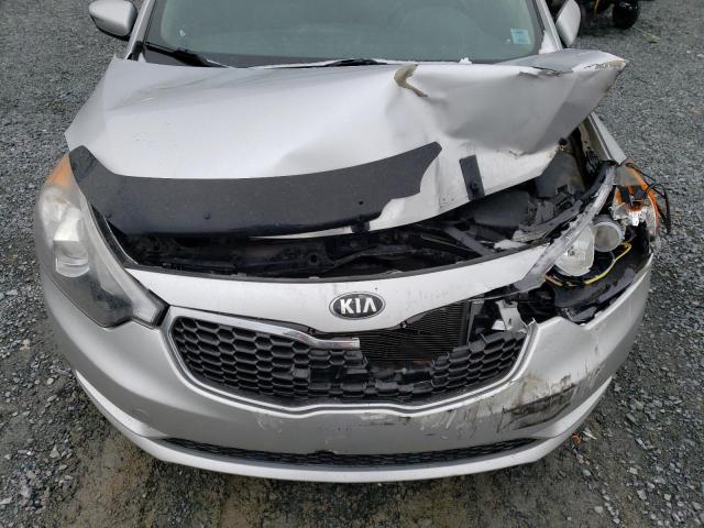 Photo 10 VIN: KNAFX5A86F5293600 - KIA FORTE 