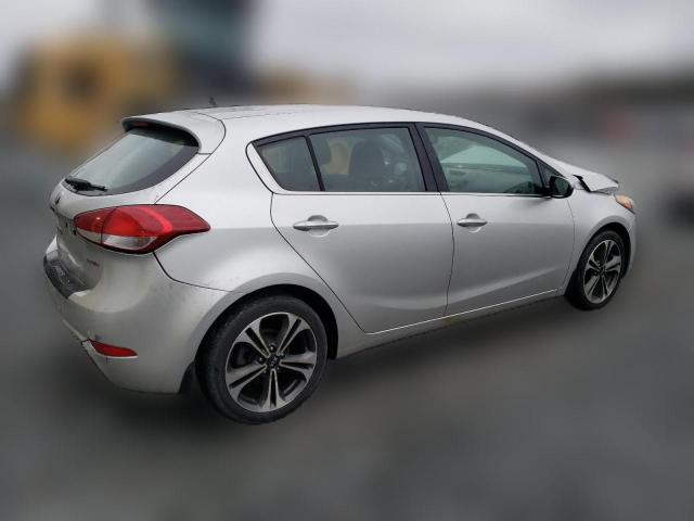 Photo 2 VIN: KNAFX5A86F5293600 - KIA FORTE 