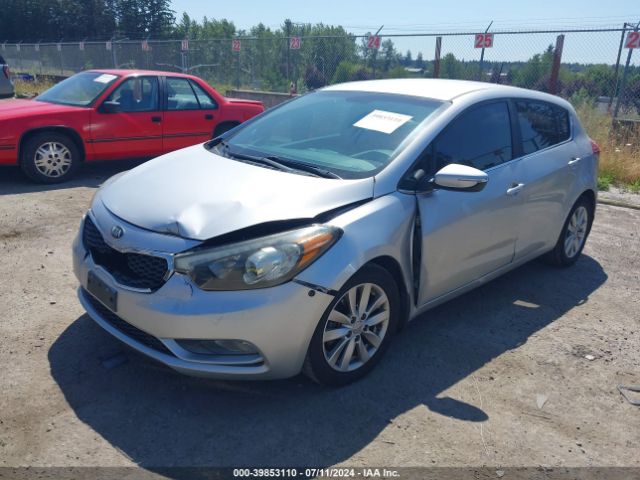 Photo 1 VIN: KNAFX5A86F5303414 - KIA FORTE 