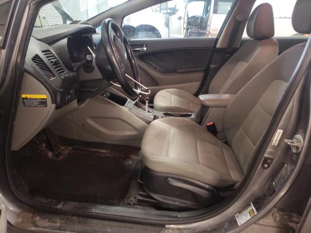 Photo 6 VIN: KNAFX5A86F5358414 - KIA FORTE EX 