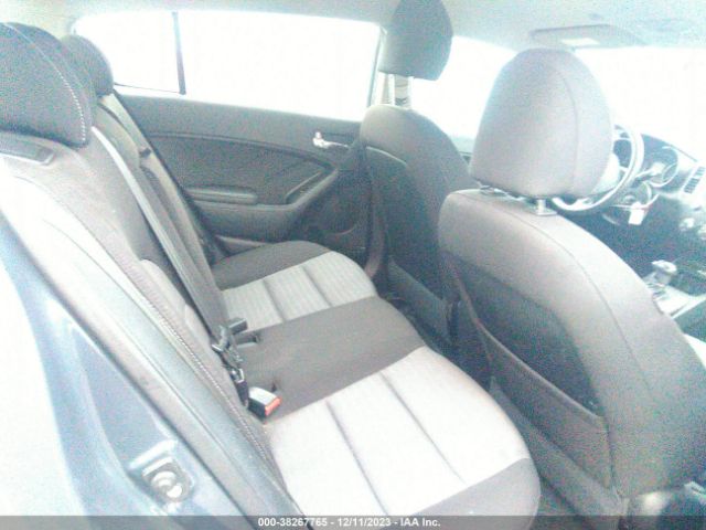 Photo 7 VIN: KNAFX5A86G5494883 - KIA FORTE 