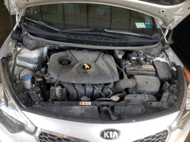 Photo 8 VIN: KNAFX5A86G5528501 - KIA FORTE EX 