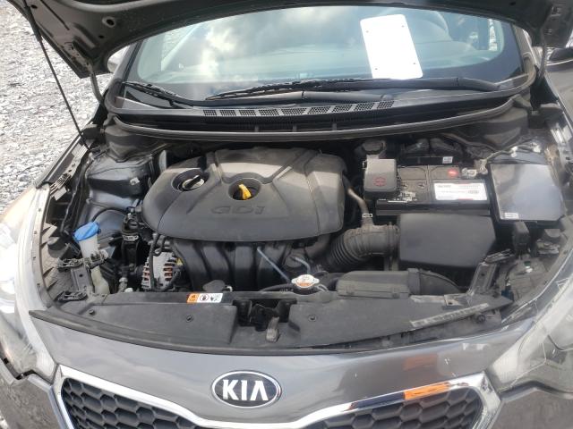 Photo 6 VIN: KNAFX5A86G5617761 - KIA FORTE EX 