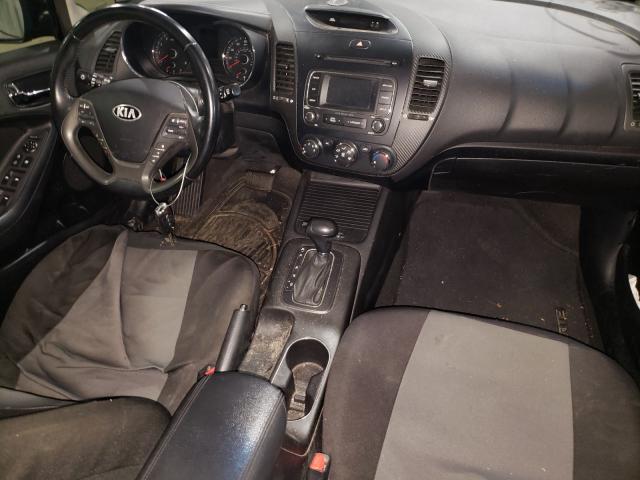 Photo 8 VIN: KNAFX5A87E5246025 - KIA FORTE 