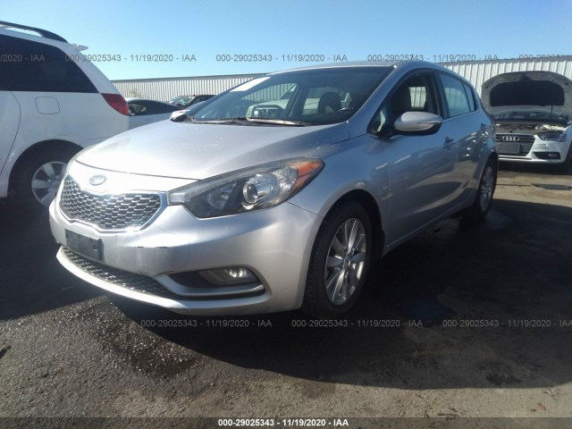 Photo 1 VIN: KNAFX5A87F5301624 - KIA FORTE 5-DOOR 